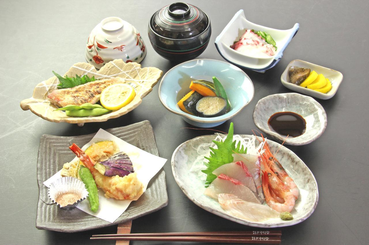 Hotel Tokiokasou à Takahama  Extérieur photo